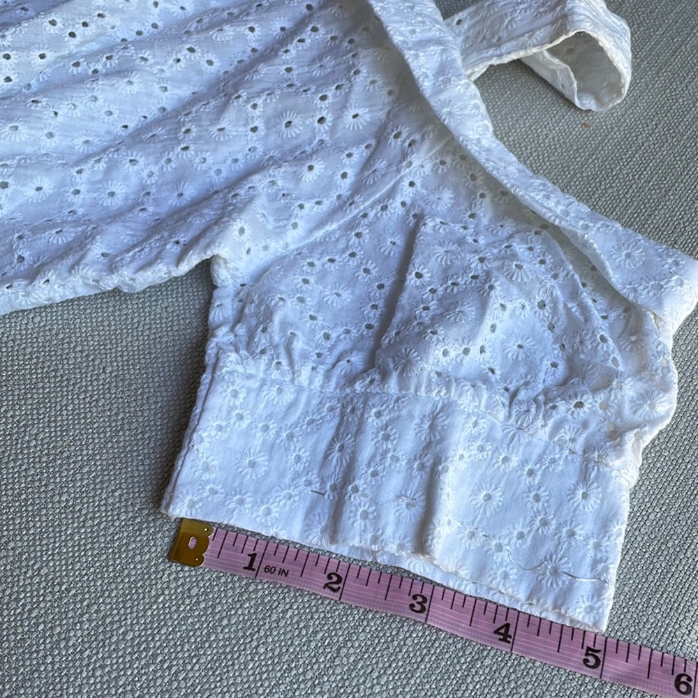Cute off-shoulder summer white dress - Picture 4 of 12